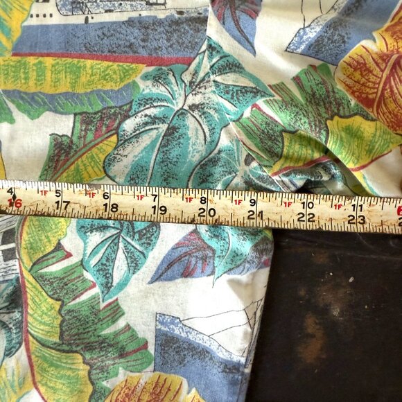 Vintage Hawaiian Shirt, Magnum Mens L Button Up Palm Tree Y2K Surfing Tropical - Picture 6 of 7
